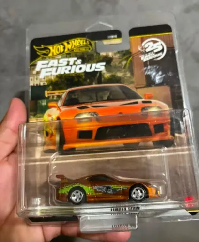 Hot Wheels Premium supra velozes e Furiosos