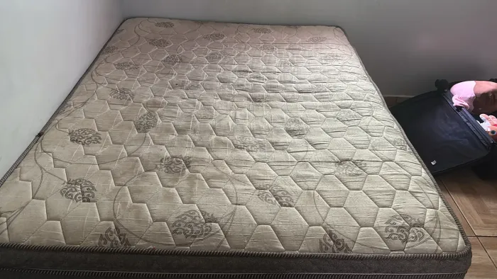 Cama box de casal, só para interessados no pv