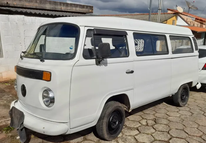 Volkswagen Kombi Standard/ Luxo/ Serie Prata 2004