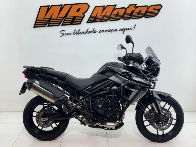 TRIUMPH TIGER 800 XR