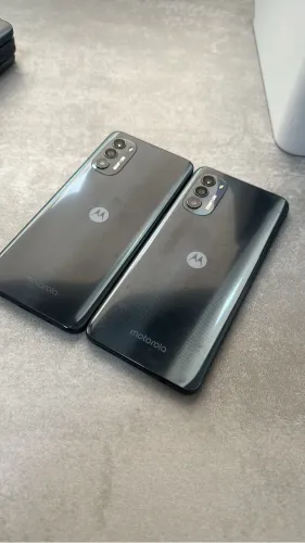 Motorola G82 todo original