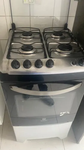 Fogão electrolux próprio 52LXS