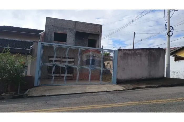 Dupla Oportunidade: Moradia e Renda em São José!
