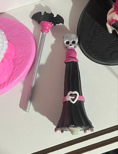 Sombrinha Draculaura Básica