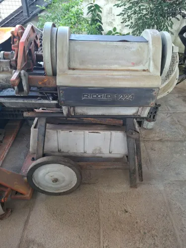 Rosqueadeira Ridggi 1224