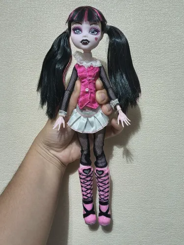 Draculaura g1 básica Monster high