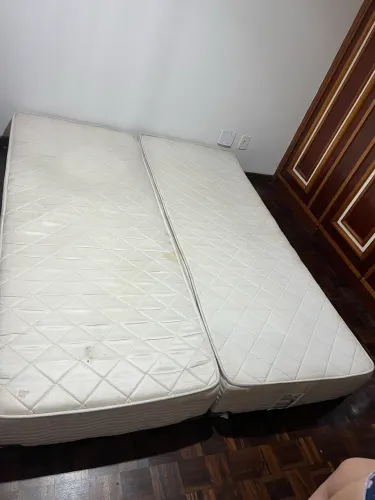 Cama box quem com colchão de mola ensacada