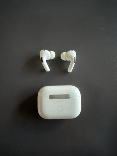 Airpods Pro 2 (usado e com caixa) Perfeito estado!