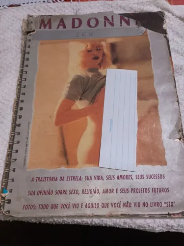 Livro especial Madonna imagens e história da Rainha do pop