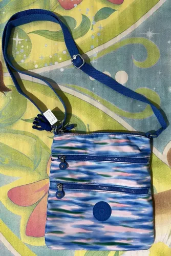 Bolsa Kipling nova 