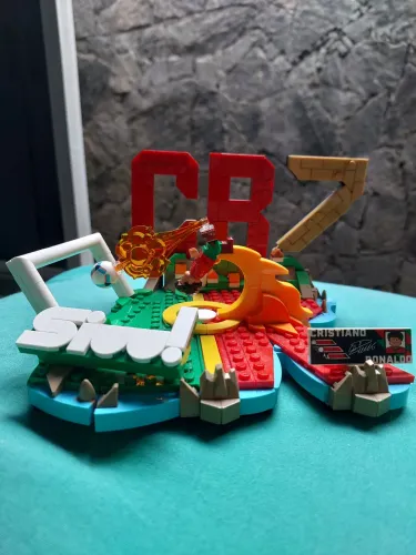 Lego Editions Cristiano Ronaldo 43012