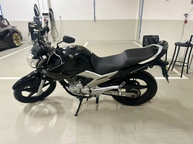 Fazer 250