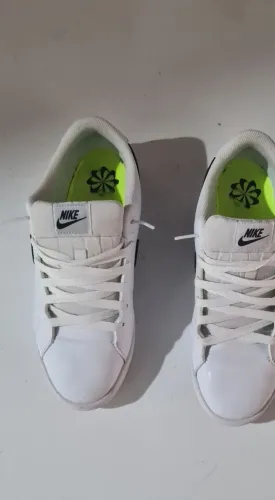 Tenis Nike novissimo