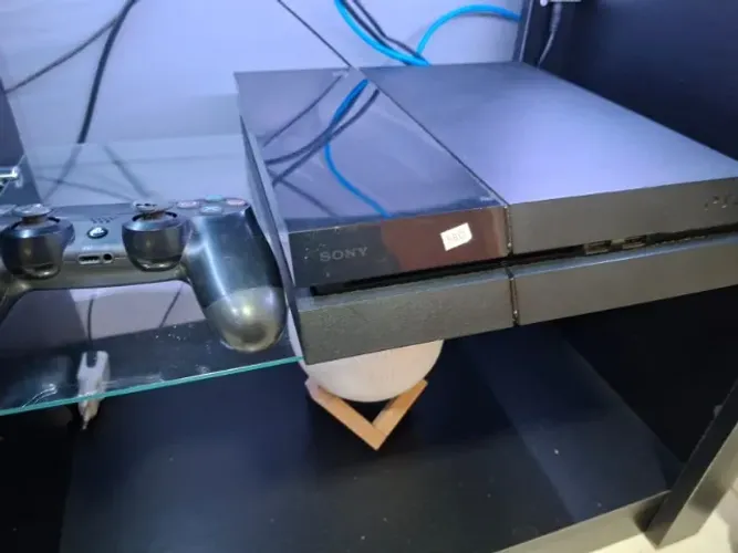 PS4 FAT À VENDA [LEIA A DESCRIÇÃO]