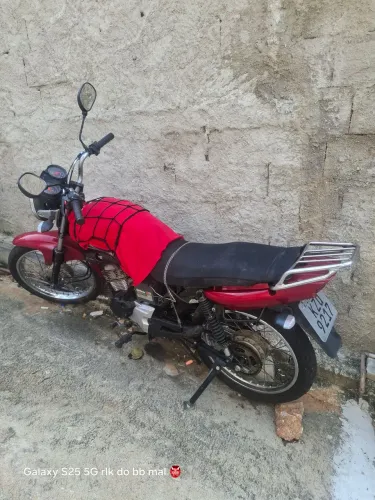 Moto yamaha 125 ED