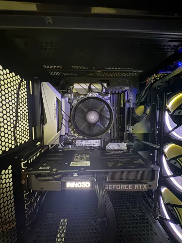 PC Gamer Ryzen 5 5500 + RTX 3060 12GB + 16GB RAM + SSD NVMe 1TB | Conservado