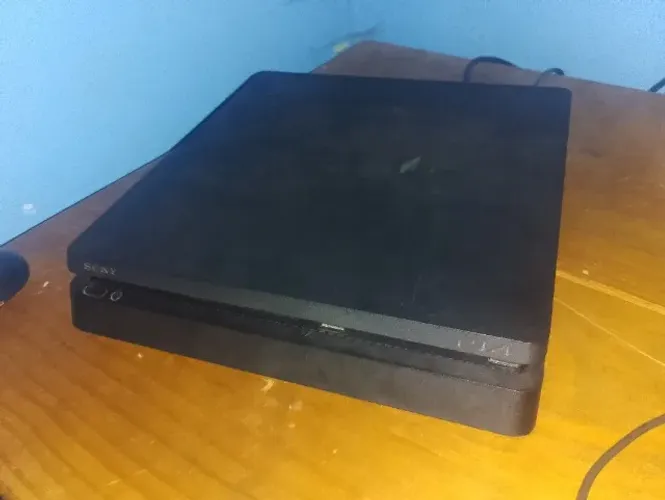 Ps4 slim