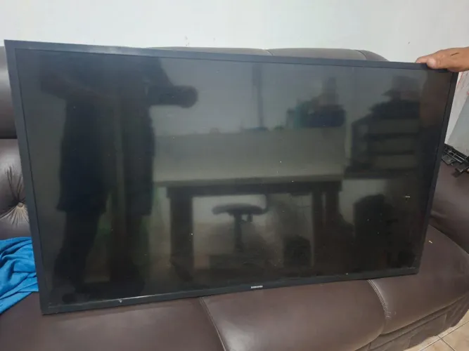 Tv 43 com problema nos leds