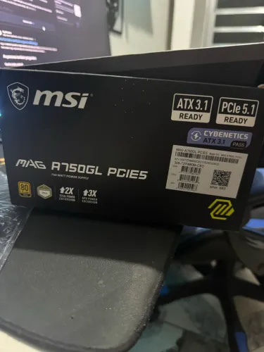 Fonte MSI MAG A750GL 750w 80 Plus modular PFC ativo