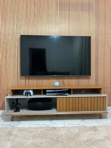 Rack Retrô DJ Flow 1.80 para tvs até 75 polegadas 