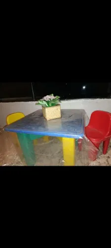 Mesa colorida