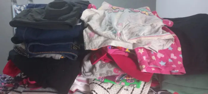 120 peças de roupas infantil tamanhos variados indeal prá brecho ou uso próprio 