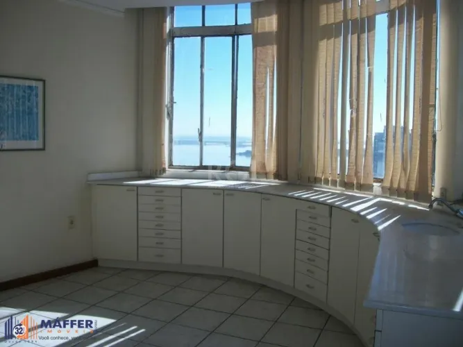 Conjunto/Sala para Venda - 70m², 0 dormitórios, Centro Histórico