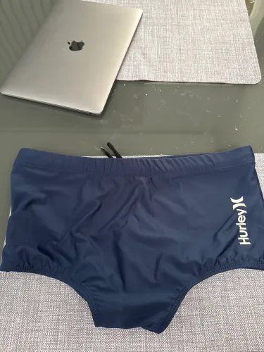 Sunga Hurley azul marinho tamanho G