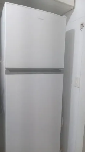 Geladeira Top Freezer Midea 294 Litros