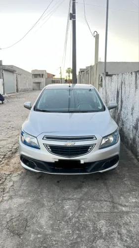 Chevrolet Onix Hatch LTZ 1.4 8V Flex Power Mec. 4P 2014