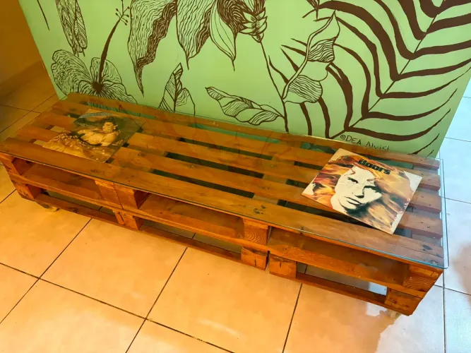 Rack Rústico com rodas