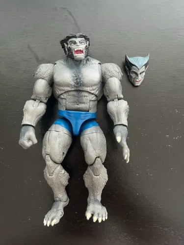 Fera Cinza - Marvel Legends Beast