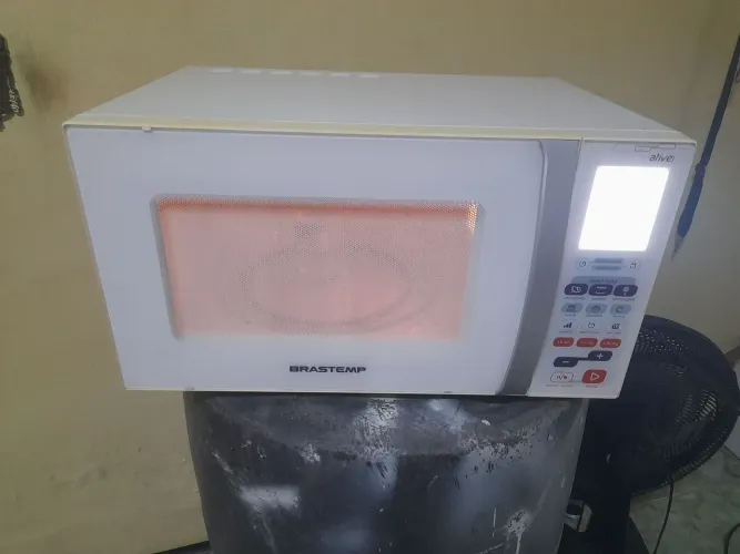 Micro-ondas Brastemp 30 litros