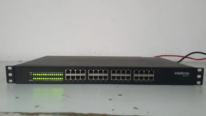 Switch Intelbras Gw 232 S 32 Portas. Usado! Funcionando em Bom Estado.