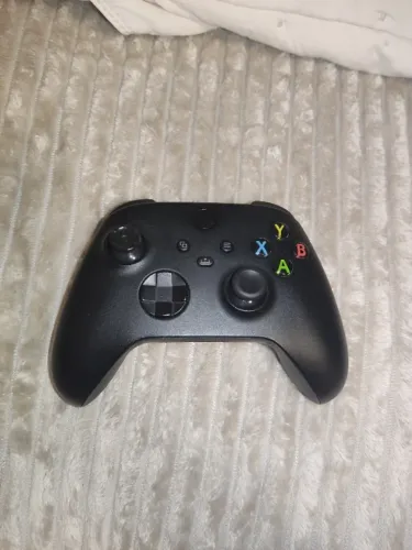Controle preto de Xbox
