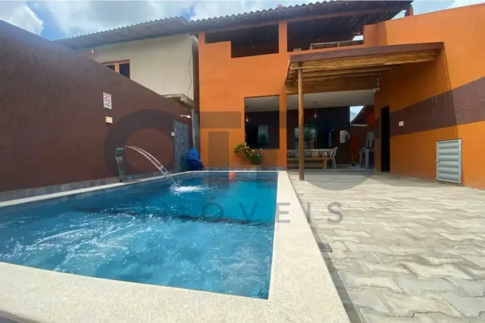 Casa individual com piscina disponível para temporada I 1500 a diária I Capacidade para 10