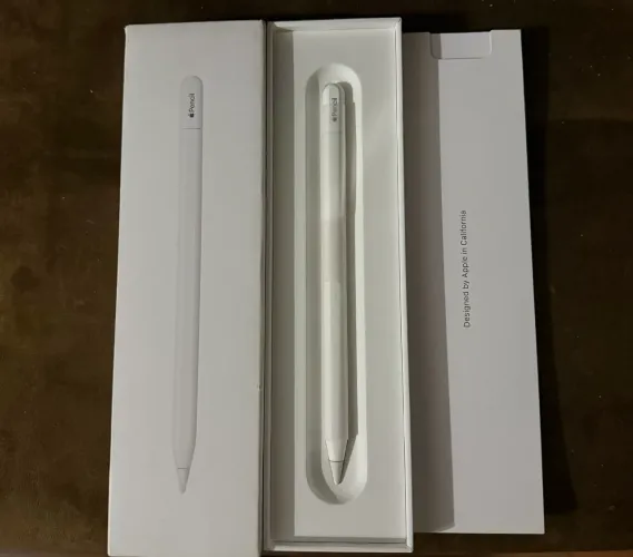 Vendo apple pencil usb-c com caixa na garantia