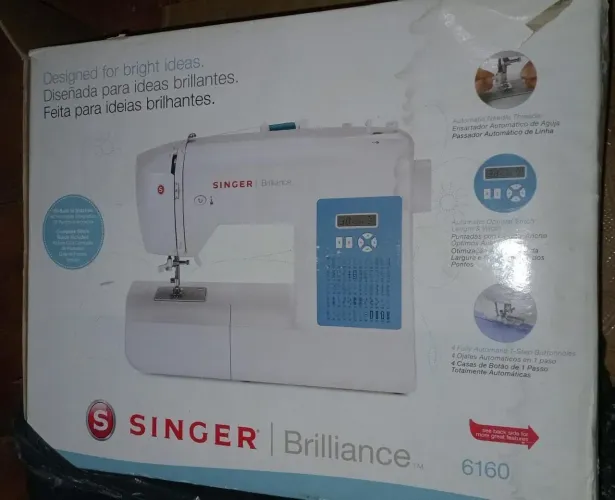 Máquina de Costura Singer Brilliance-Modelo 6160