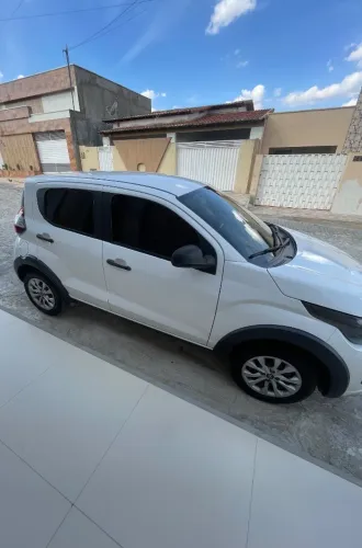 Fiat Mobi Like 1.0 Fire Flex 5P. 2021