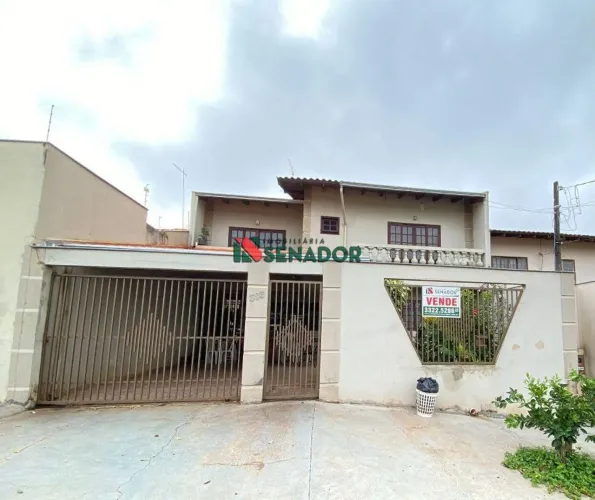 Sobrado à venda em Londrina, Lago Juliana, com 3 quartos, com 130.81 m²