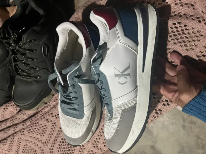 TÊNIS CALVIN KLEIN