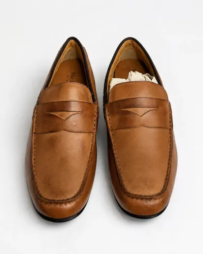 Mocassim Mr. Cat Penny Loafer Marrom Caramelo - Tam. 43 - Novo