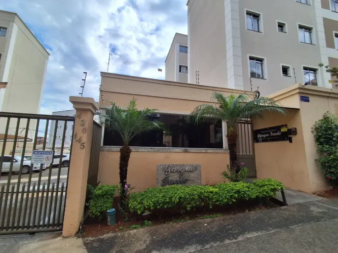 Apartamento 2 Quartos - Com Vaga, Playground e Ótima Localização