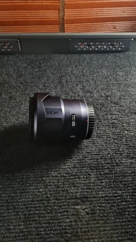 lente lawoa 12mm zero distorção F2.8