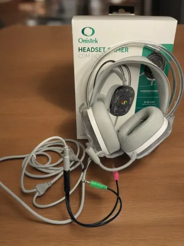 fone de ouvido bluetooth Headset Gamer com Fio com Led RGB Onistek ON-FN639 an4