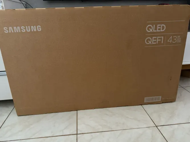 Tv Samsung 43 polegadas nova lacrada