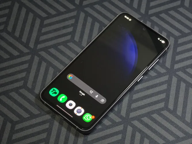 Samsung Galaxy S23 FE 128GB Cinza