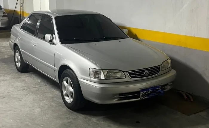 Toyota Corolla XEI 1.8/1.8 Flex 16V Aut. 2000