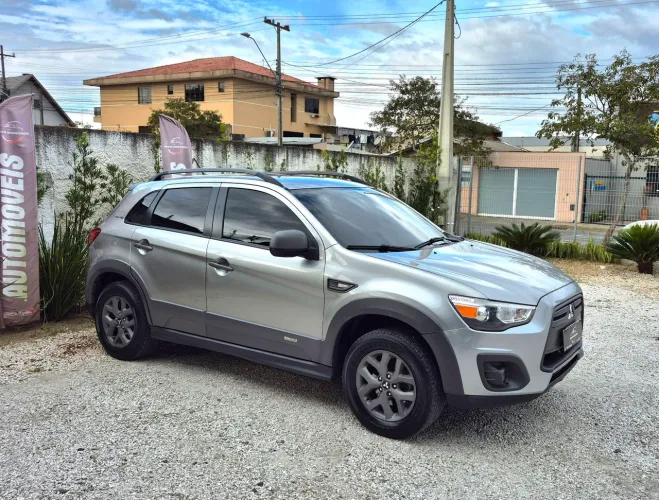 Mitsubishi ASX Outdoor 2.0 4X4 16V 160 CV Mec. 2016