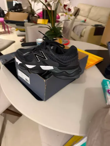 New balance 9060